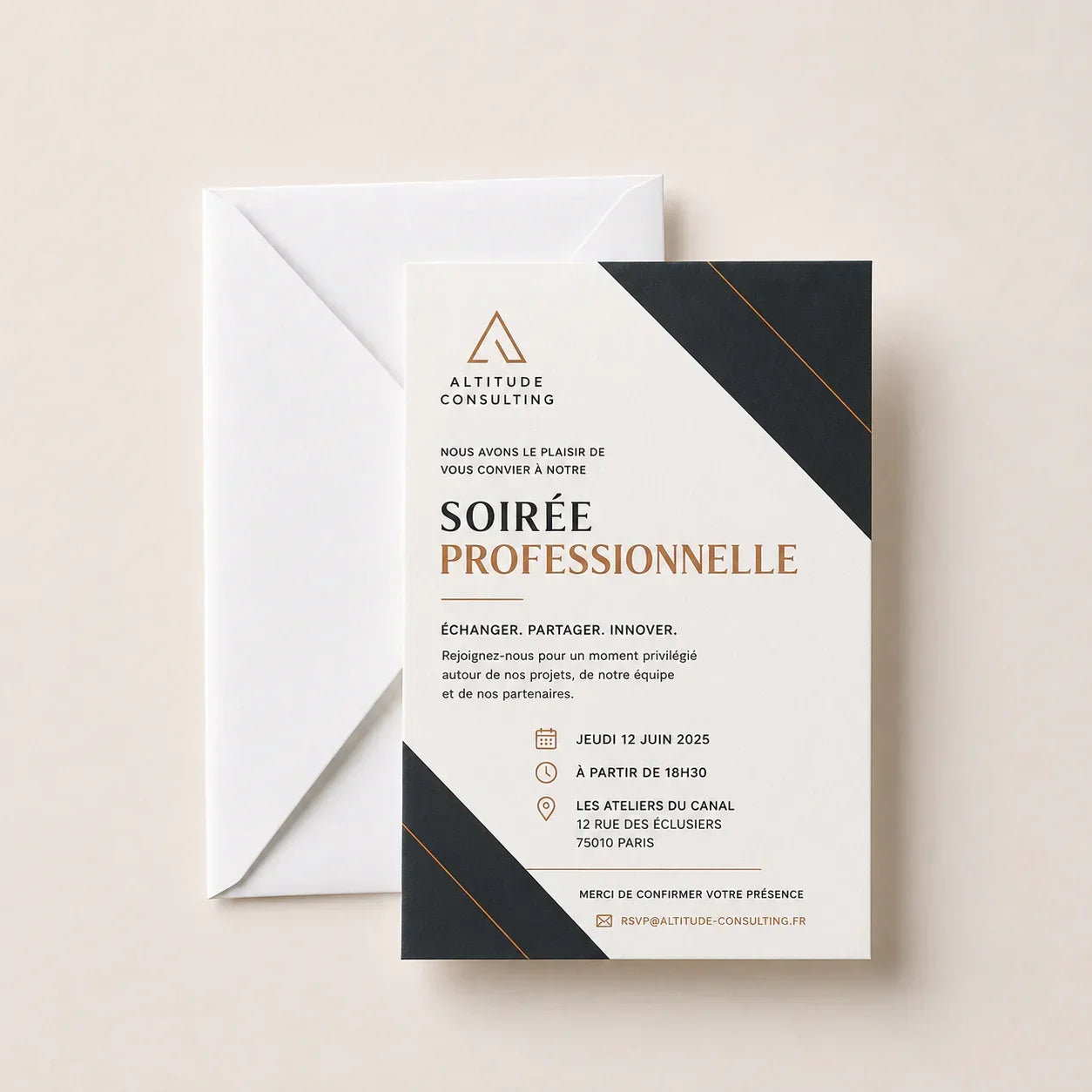 Invitation élégante pour soirée professionnelle avec design géométrique noir et doré