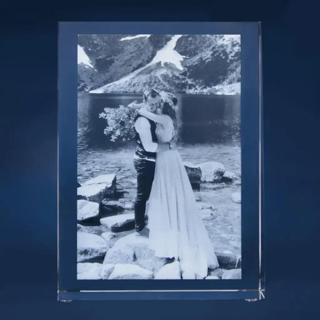 Plaque de Verre Prisme L Portrait - Gravure 2D Élégante